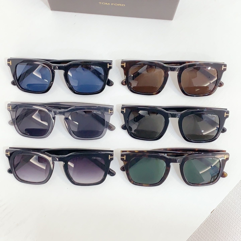 TOM FORD